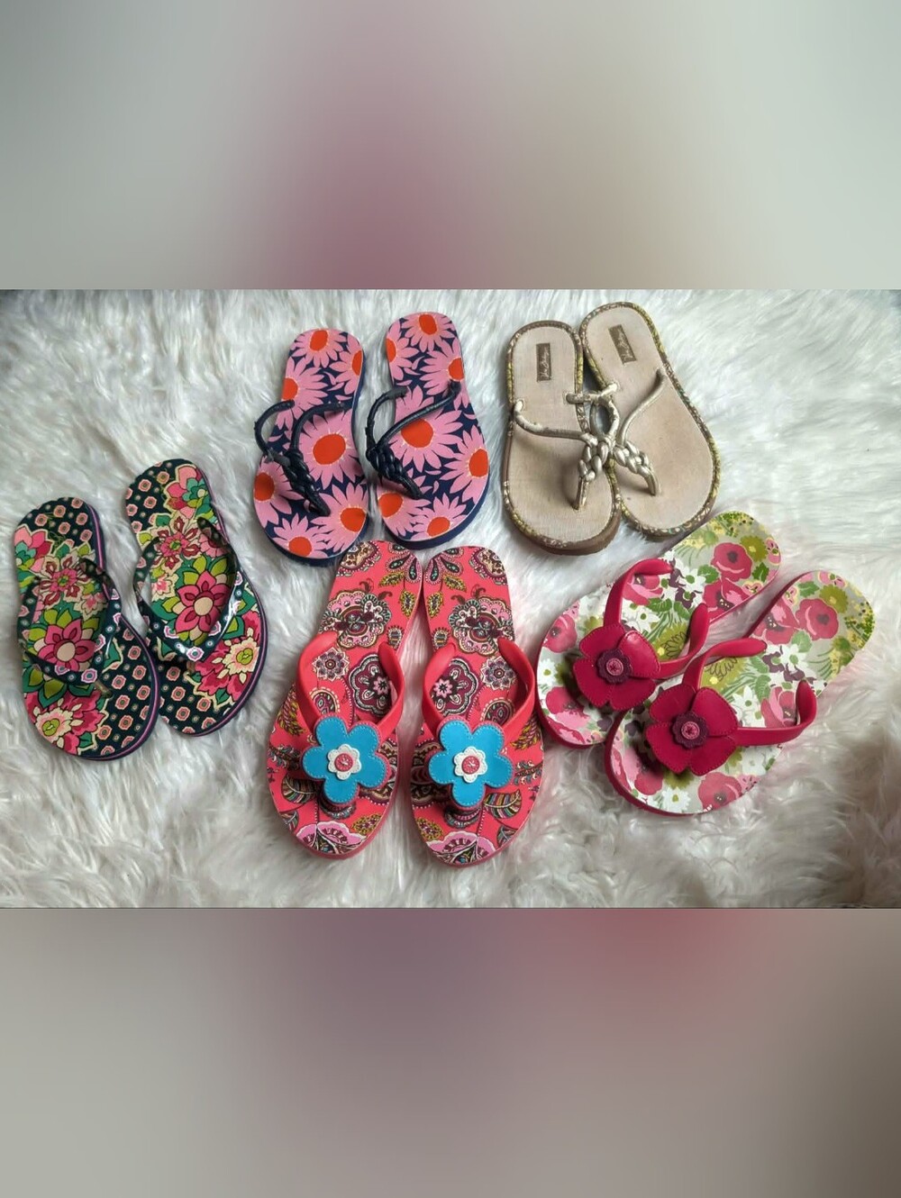Early 2000s Bundle Vera Bradley Floral Pattern Flip Flops Y2k Vintage Retired